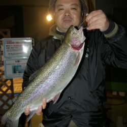 としまえんフィッシングエリア 釣果