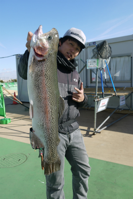 としまえんフィッシングエリア 釣果