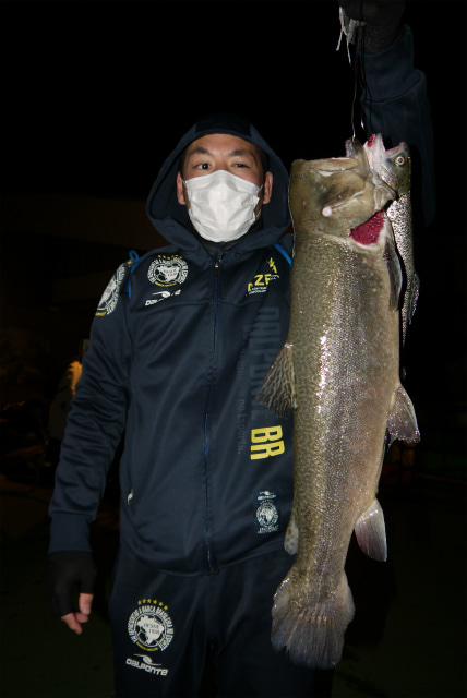 としまえんフィッシングエリア 釣果