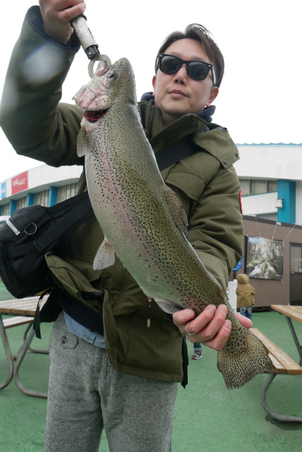 としまえんフィッシングエリア 釣果