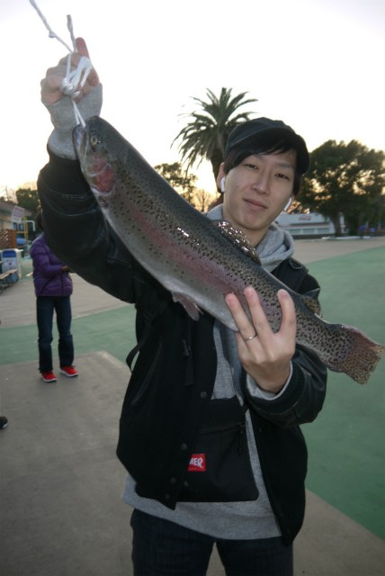 としまえんフィッシングエリア 釣果