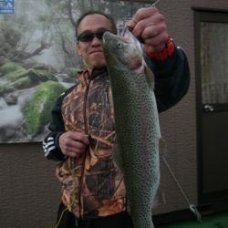 としまえんフィッシングエリア 釣果