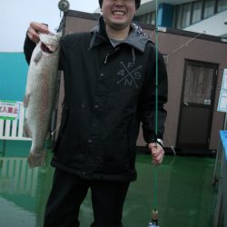 としまえんフィッシングエリア 釣果