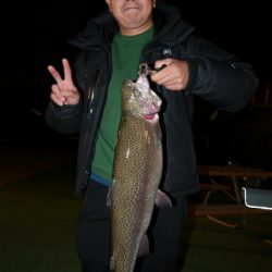 としまえんフィッシングエリア 釣果