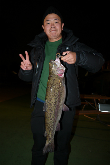 としまえんフィッシングエリア 釣果