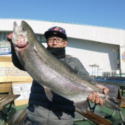 としまえんフィッシングエリア 釣果