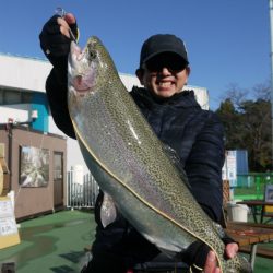 としまえんフィッシングエリア 釣果