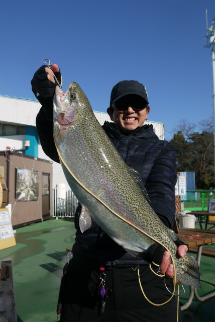 としまえんフィッシングエリア 釣果