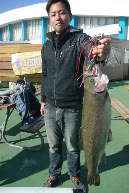 としまえんフィッシングエリア 釣果