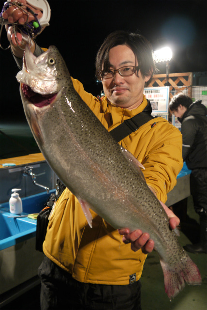 としまえんフィッシングエリア 釣果
