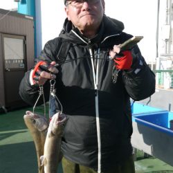 としまえんフィッシングエリア 釣果