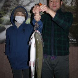 としまえんフィッシングエリア 釣果