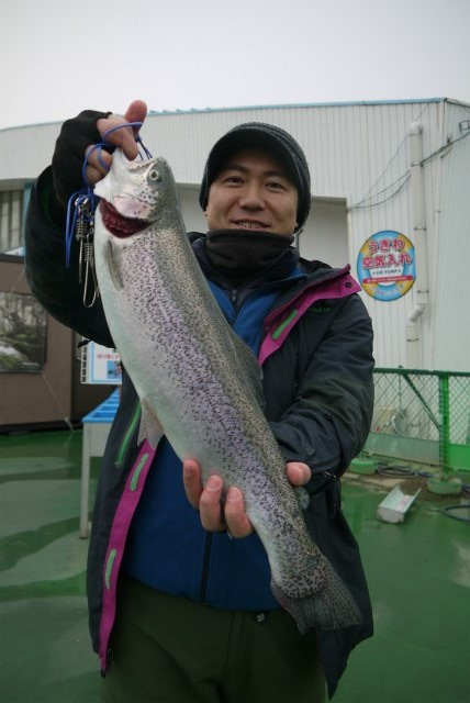 としまえんフィッシングエリア 釣果