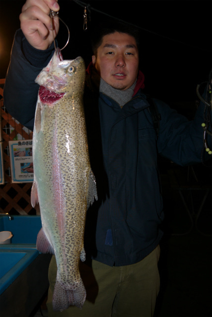 としまえんフィッシングエリア 釣果