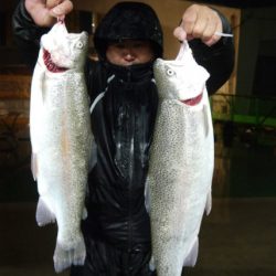 としまえんフィッシングエリア 釣果