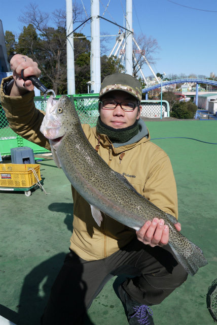 としまえんフィッシングエリア 釣果