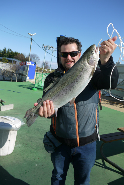 としまえんフィッシングエリア 釣果