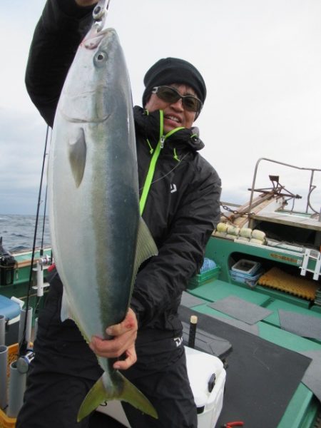 真祐丸 （しんゆうまる） 釣果