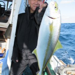 真祐丸 (しんゆうまる) 釣果