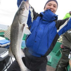 真祐丸 （しんゆうまる） 釣果