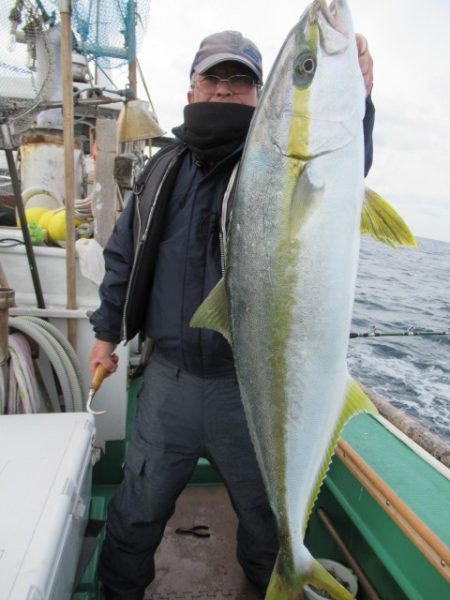 真祐丸 （しんゆうまる） 釣果