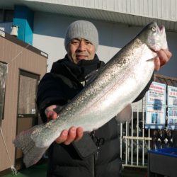 としまえんフィッシングエリア 釣果