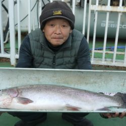 としまえんフィッシングエリア 釣果