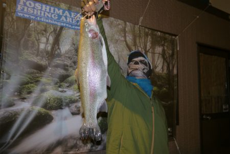 としまえんフィッシングエリア 釣果