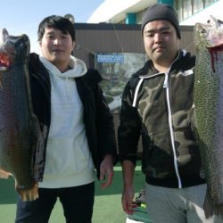 としまえんフィッシングエリア 釣果