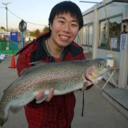 としまえんフィッシングエリア 釣果