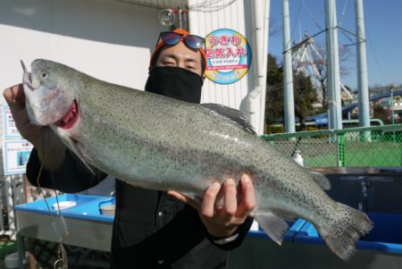 としまえんフィッシングエリア 釣果