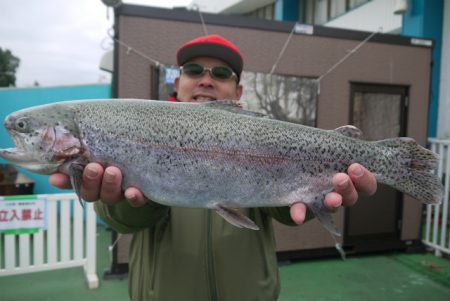 としまえんフィッシングエリア 釣果