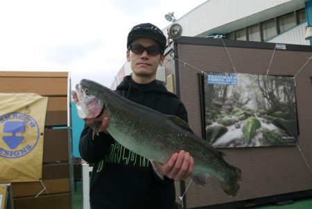 としまえんフィッシングエリア 釣果