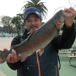 としまえんフィッシングエリア 釣果