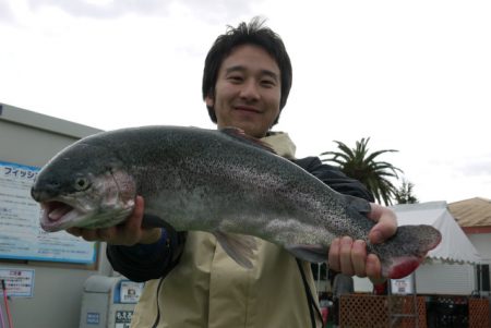 としまえんフィッシングエリア 釣果