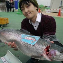 としまえんフィッシングエリア 釣果