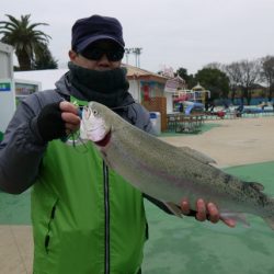 としまえんフィッシングエリア 釣果