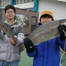 としまえんフィッシングエリア 釣果