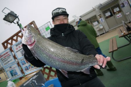 としまえんフィッシングエリア 釣果