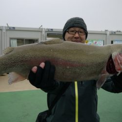 としまえんフィッシングエリア 釣果