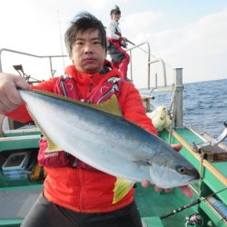 真祐丸 (しんゆうまる) 釣果