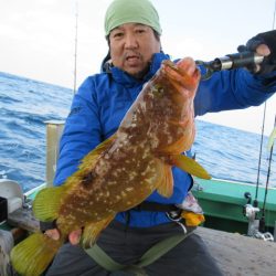 真祐丸 (しんゆうまる) 釣果