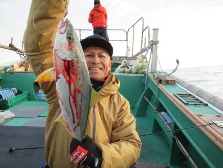 真祐丸 (しんゆうまる) 釣果
