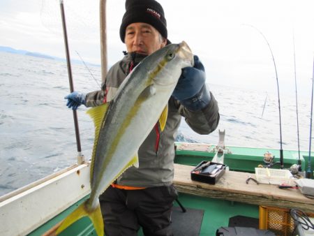 真祐丸 (しんゆうまる) 釣果