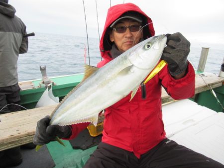 真祐丸 (しんゆうまる) 釣果