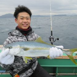 真祐丸 （しんゆうまる） 釣果