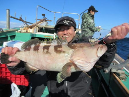 真祐丸 （しんゆうまる） 釣果
