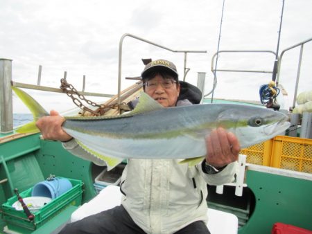 真祐丸 （しんゆうまる） 釣果