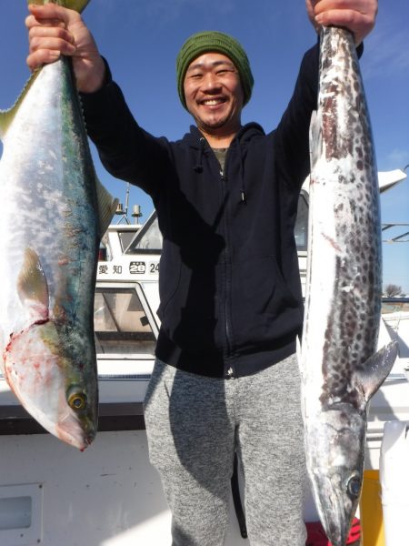 JDI Racing シールズマリンレジャー 釣果