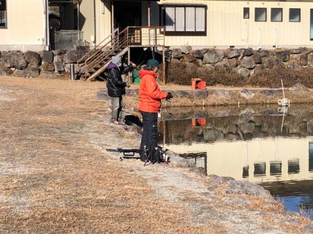 白州トラウトフィッシングエリア　シルフ 釣…